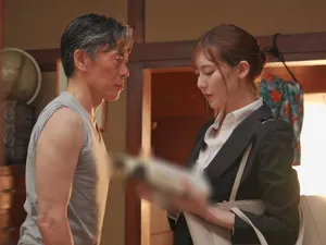 Anh xã thất nghiệp, vợ đi làm tài xế giao hàng và cái kết