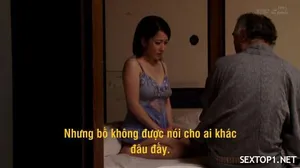 Nữ thần tóc ngắn và mông to”